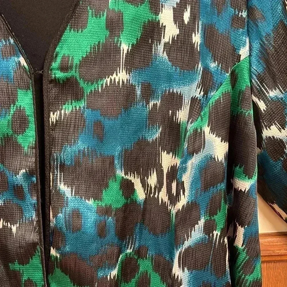 Maggie Barnes W/Black Shell Front Patterned W/Green Black White Teal Design 3X - Picture 3 of 7